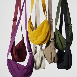 UNIQLO BANANA BAG (sky blue)